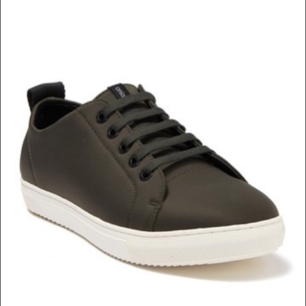 NWT Men’s Onia Marc Joseph Levi Sneaker